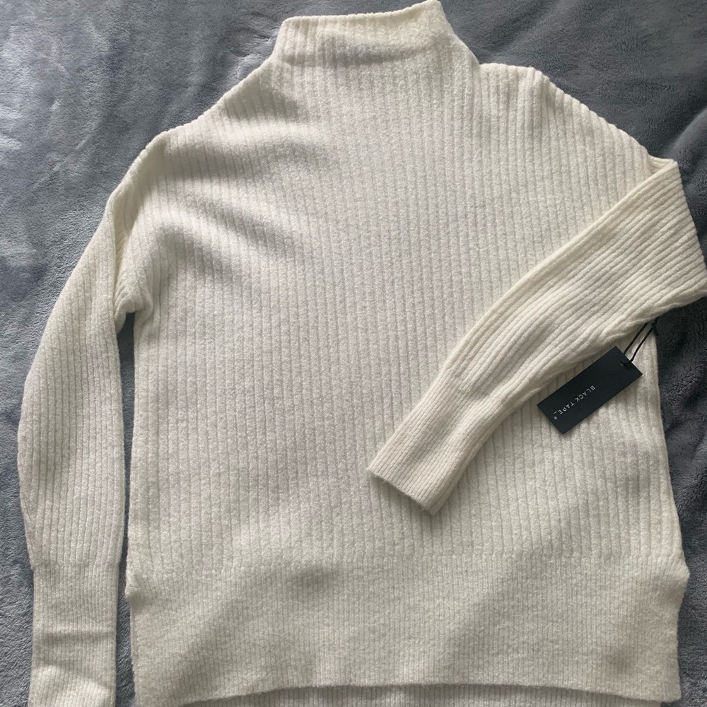 White mock neck sweater (brand new)